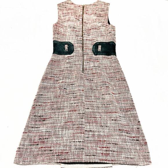 Milly Tweed Red Sleeveless Shift Sheath Dress Suede Waist Accent Size 6 Italy - Picture 2 of 7